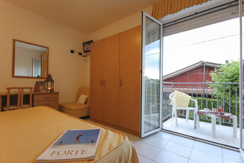 Hotel Miramare Forte dei Marmi Pokoj fotografie