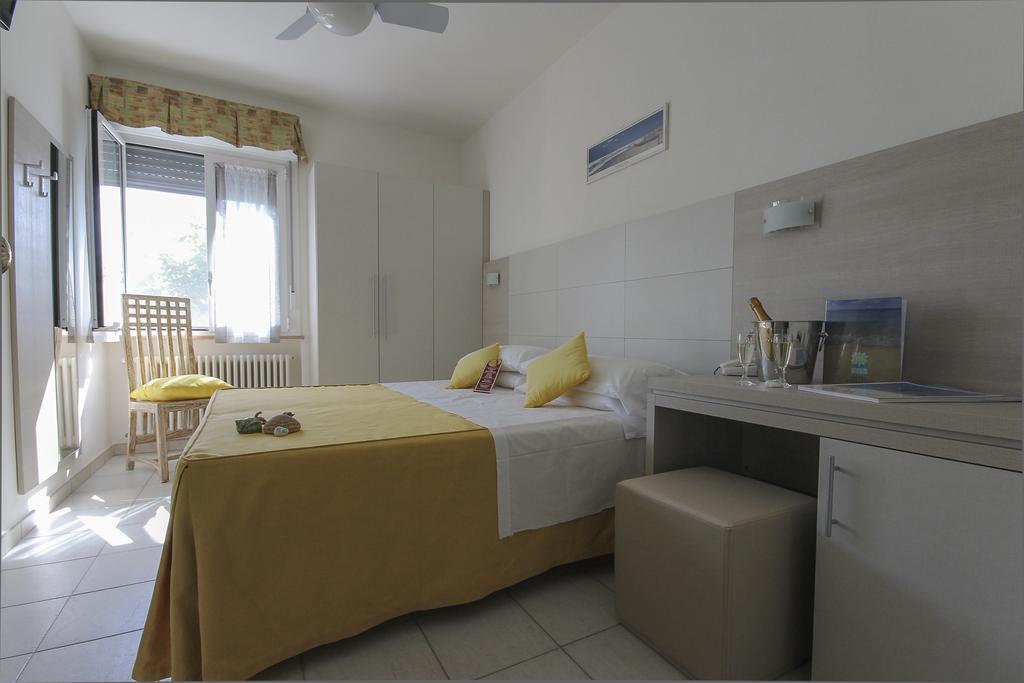 Hotel Miramare Forte dei Marmi Pokoj fotografie